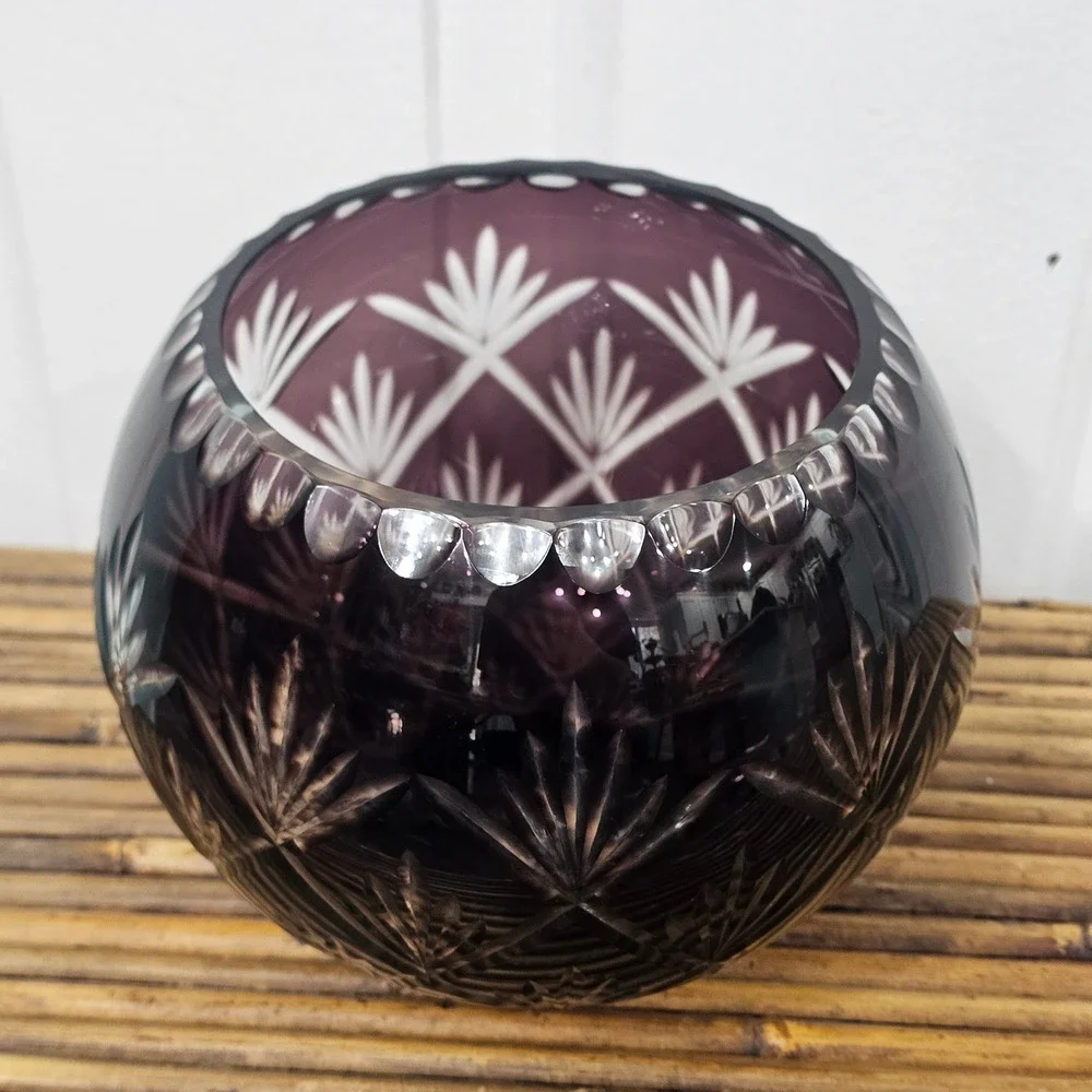 Vintage Amethyst Purple Cut to Clear Glass Rose Bowl Fan Starburst 4.5 inch